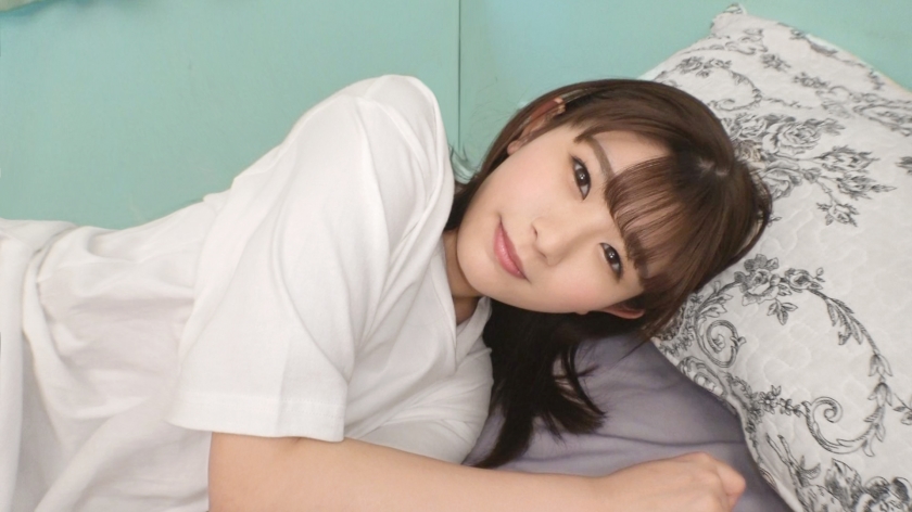 SIRO4107【初撮り】【こっそり逝きする彼女を..】【シーツに作る潮染み】耳を赤くして本気で感じる19歳。可愛い笑顔で喋っていた少女が…応募素人、初AV撮影131(乱伦).}