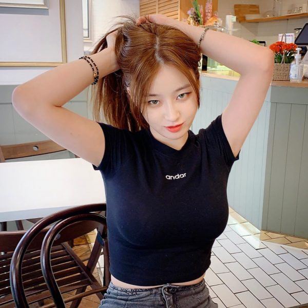 #韓國反差母狗巨乳模特兒